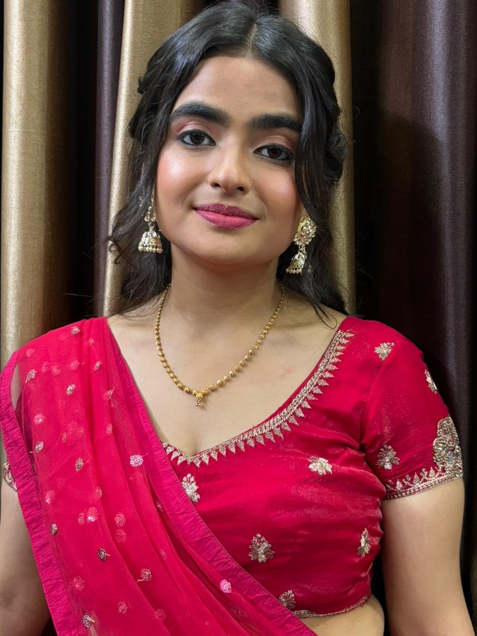 Subtle party makeup
