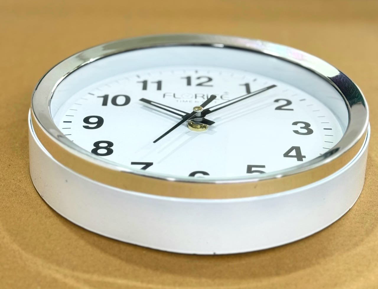 088 Office Clock