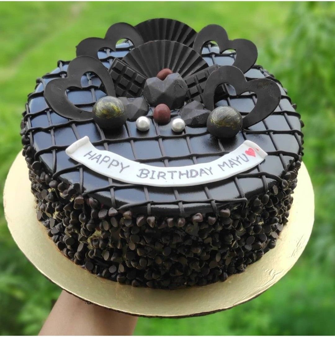 Custom Cakes
