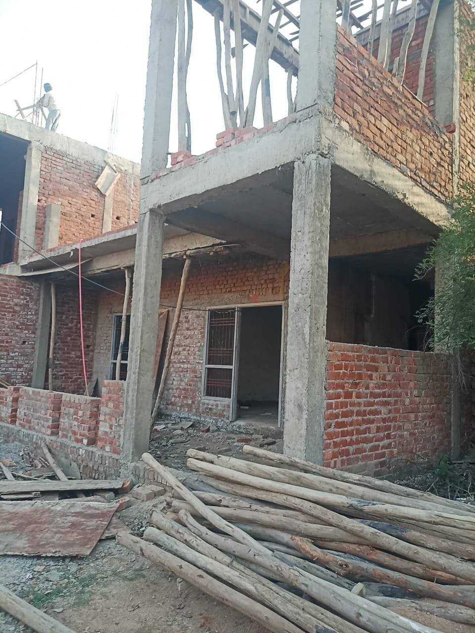 Building Construction (With Material)