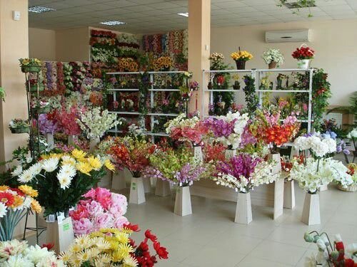Wholesale Flower Supply –