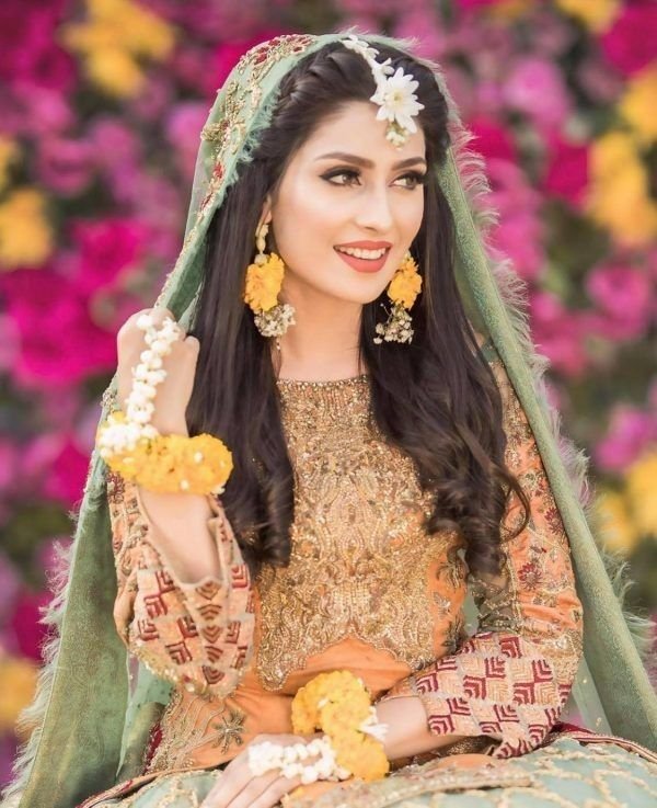 Mehndi Function Makeup
