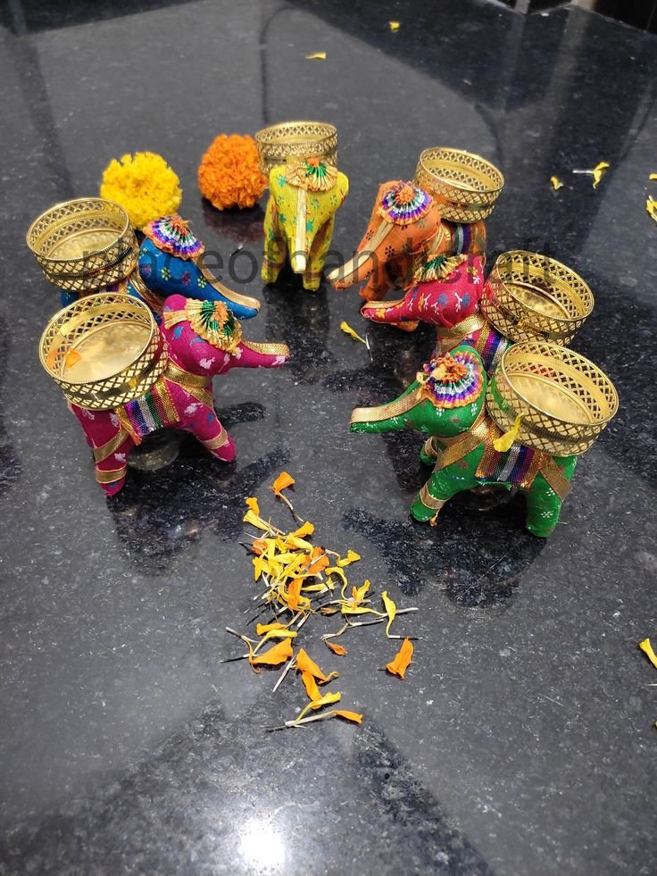 Themed Event Decoration Items