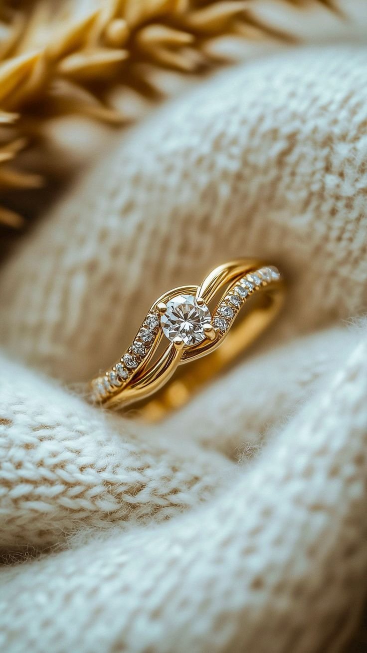 Gold Girlish Ring